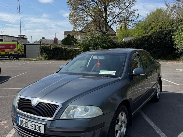 Skoda Octavia Hatchback, Diesel, 2005, Grey