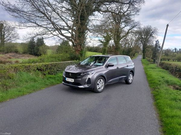 Peugeot 5008 MPV, Diesel, 2021, Grey
