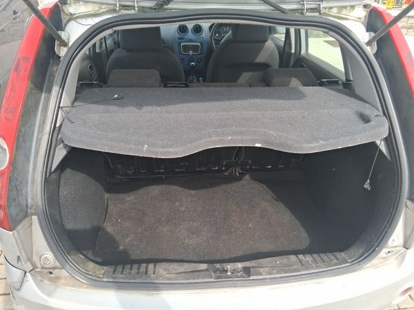 Ford Fiesta Hatchback, Diesel, 2008, Silver