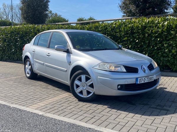 Renault Megane Saloon, Petrol, 2007, Silver
