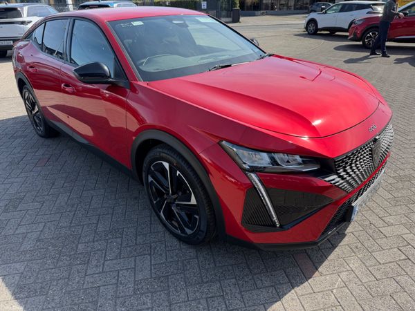 Peugeot 408 Hatchback, Petrol, 2025, Red