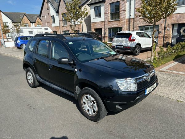 Dacia Duster SUV, Diesel, 2014, Black
