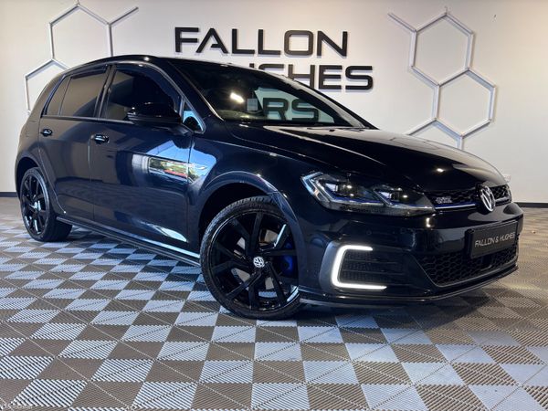 Volkswagen Golf Hatchback, Petrol Plug-in Hybrid, 2017, Black