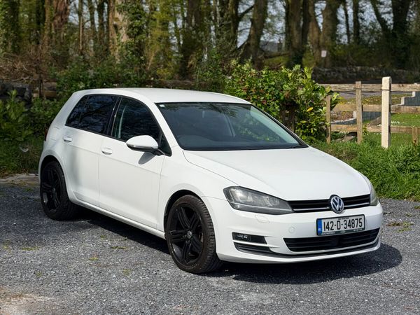 Volkswagen Golf Hatchback, Petrol, 2014, White