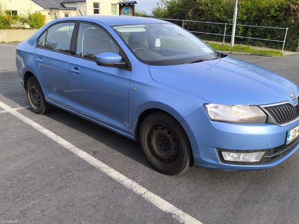 Skoda Rapid Saloon, Diesel, 2013, Blue