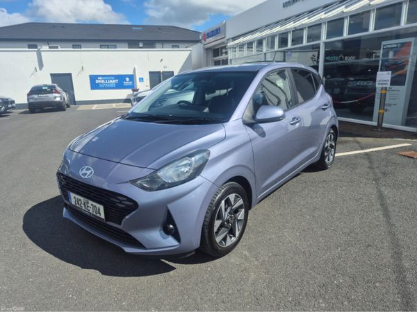 Hyundai i10 Hatchback, Petrol, 2024, Blue