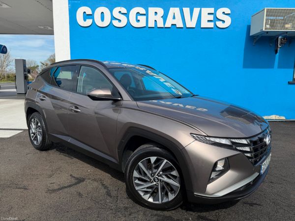 Hyundai Tucson MPV, Diesel, 2022, Brown