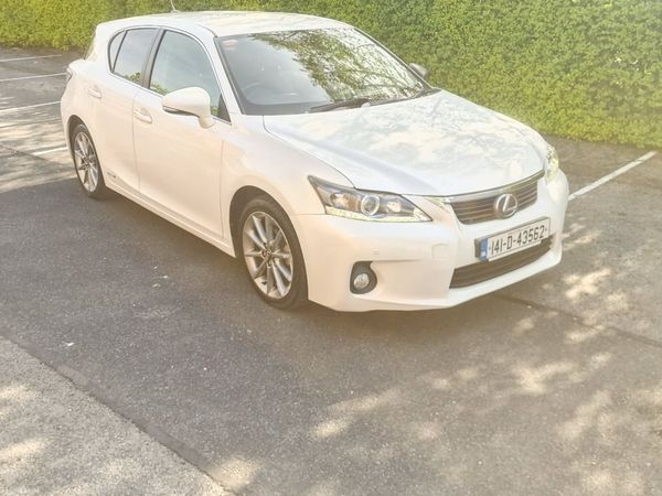 Lexus CT Hatchback, Petrol Hybrid, 2014, White