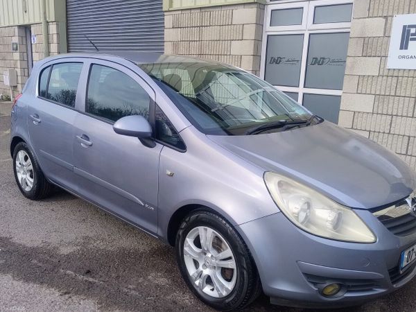 Opel Corsa Hatchback, Petrol, 2007, Silver
