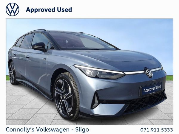 Volkswagen ID.7 Estate, Electric, 2025, Blue