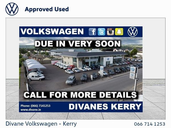 Volkswagen Golf Hatchback, Petrol, 2023, Grey