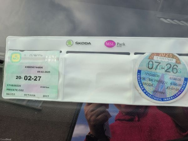 Skoda Octavia Saloon, Petrol, 2017, Brown