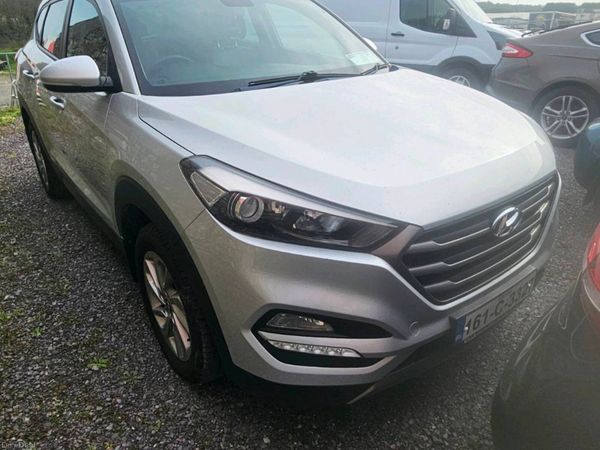 Hyundai Tucson SUV, Diesel, 2016, Silver