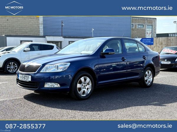 Skoda Octavia Hatchback, Diesel, 2011, Blue
