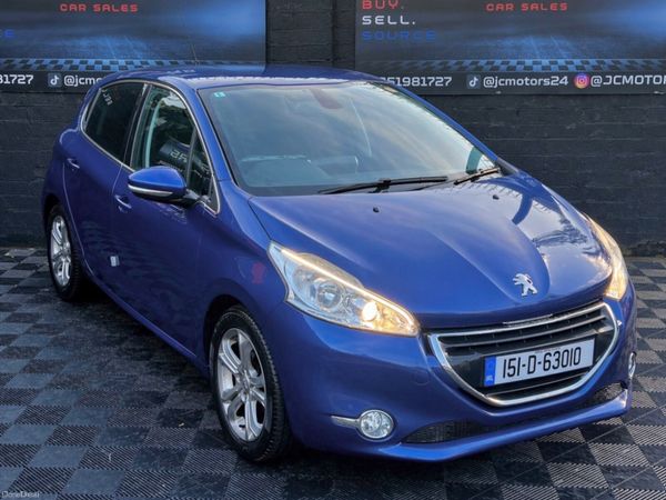 Peugeot 208 Hatchback, Petrol, 2015, Blue