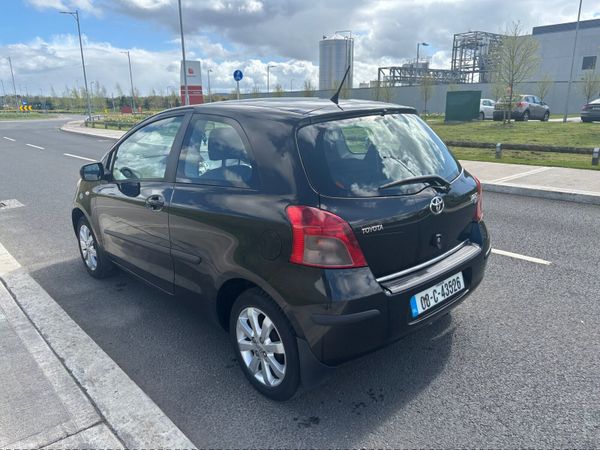 Toyota Yaris Hatchback, Petrol, 2008, Black