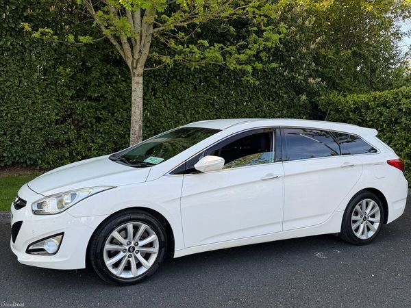 Hyundai i40 Estate, Diesel, 2011, White