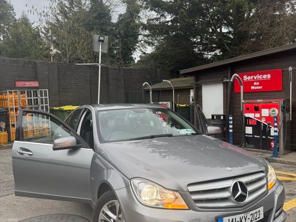 Mercedes-Benz C-Class Saloon, Diesel, 2014, Silver