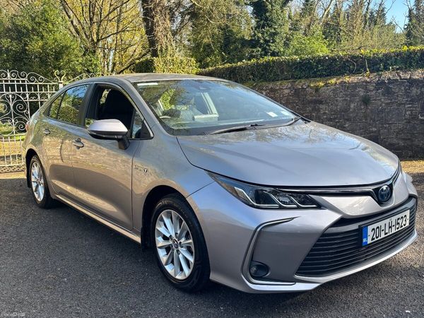 Toyota Corolla Saloon, Petrol Hybrid, 2020, Grey