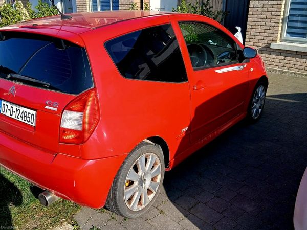 Citroen C2 Hatchback, Petrol, 2007, Red