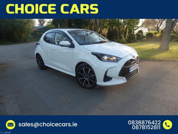 Toyota Yaris Hatchback, Petrol Hybrid, 2020, White