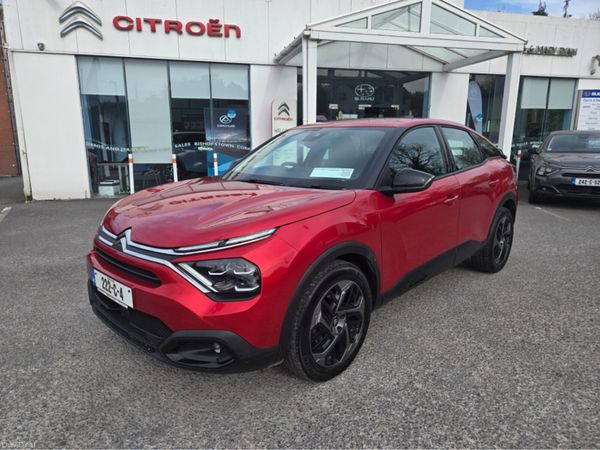 Citroen C4 Hatchback, Petrol, 2022, Red