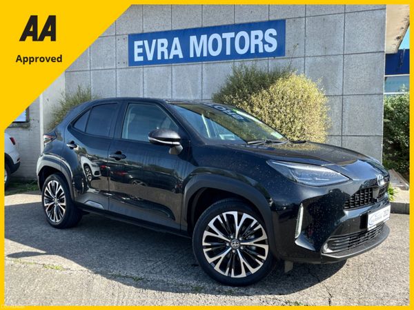 Toyota Yaris Cross SUV, Petrol Hybrid, 2021, Black