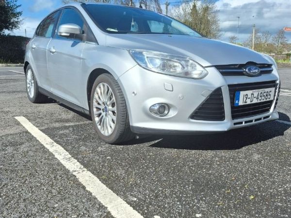 Ford Focus Hatchback, Diesel, 2012, Silver