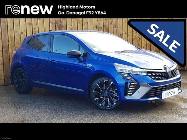 Renault Clio Hatchback, Petrol Hybrid, 2024, Blue