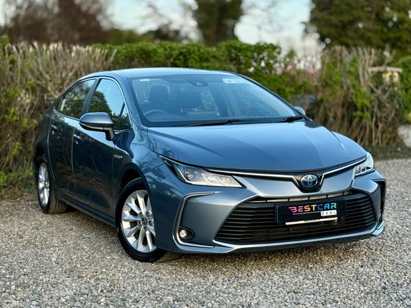 Toyota Corolla Saloon, Petrol Hybrid, 2021, Grey