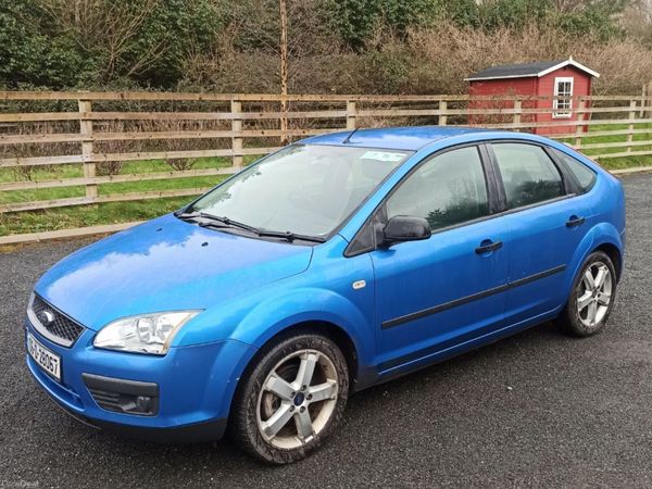 Ford Focus Hatchback, Petrol, 2006, Blue