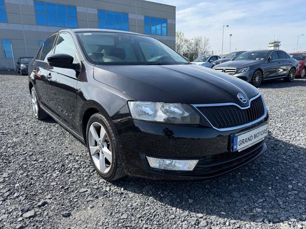 Skoda Rapid Saloon, Petrol, 2013, Black
