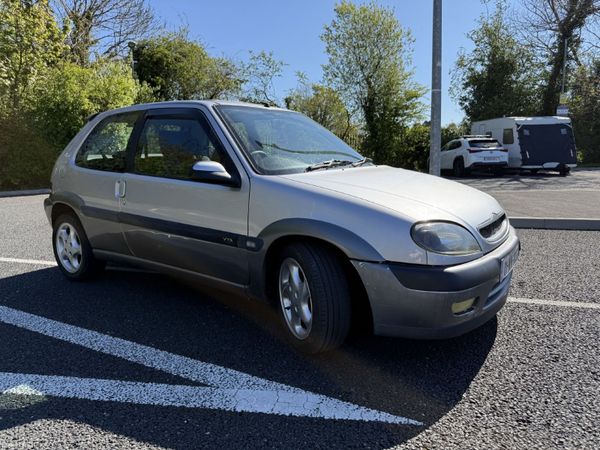 Citroen Saxo Hatchback, Petrol, 2001, Silver