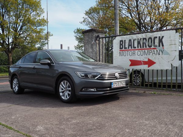 Volkswagen Passat Saloon, Diesel, 2017, Grey