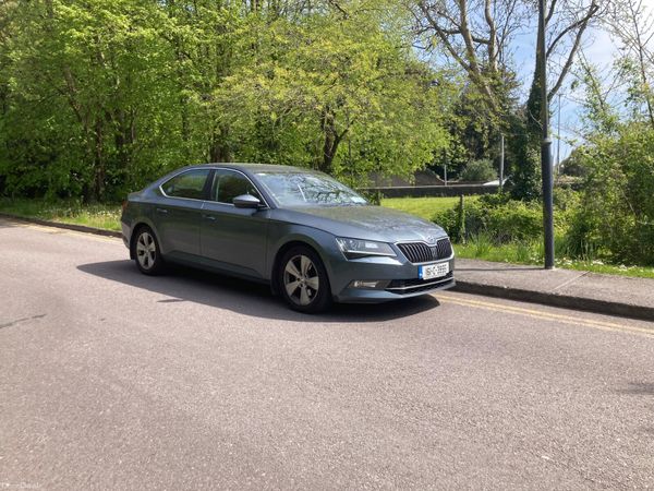 Skoda Superb Saloon, Diesel, 2016, Grey