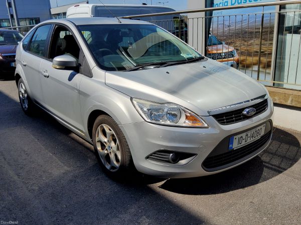 Ford Focus Hatchback, Diesel, 2010, Silver