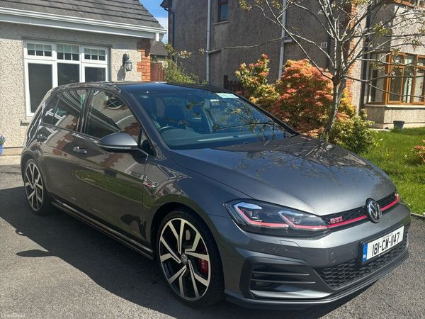 Volkswagen Golf Estate, Petrol, 2018, Grey