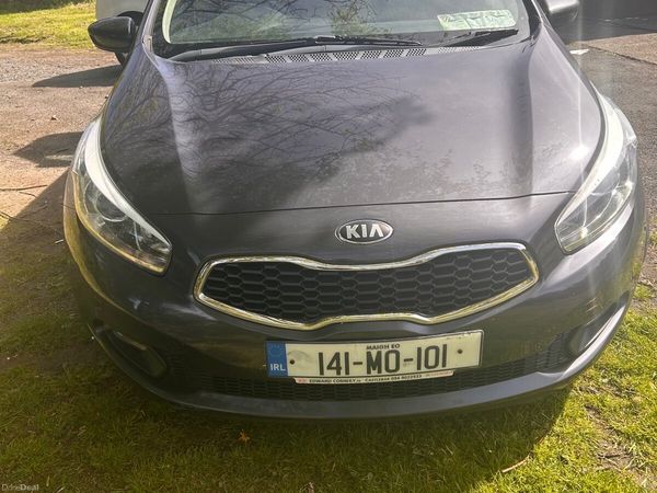 Kia Ceed Estate/Jeep, Diesel, 2014, Grey