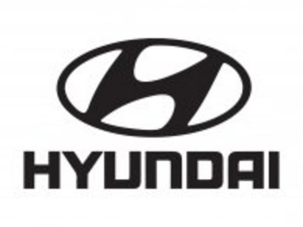 Hyundai KONA MPV, Petrol, 2024, White