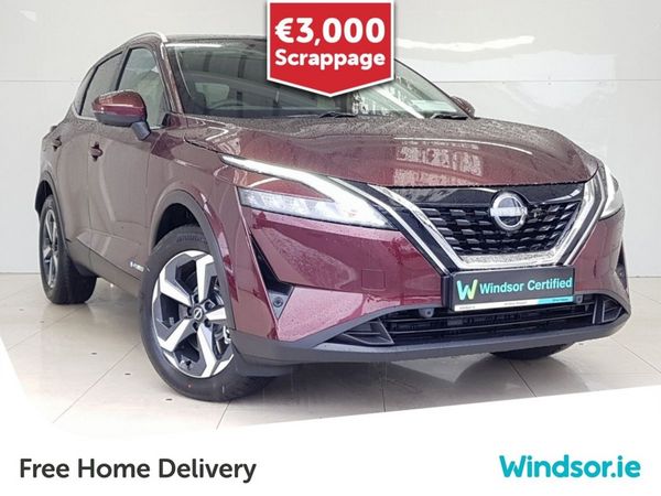 Nissan Qashqai SUV, Petrol Hybrid, 2023, Red