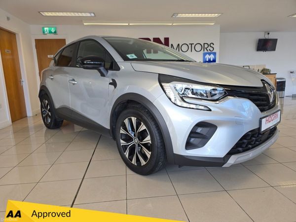 Renault Captur Hatchback, Petrol, 2024, Silver