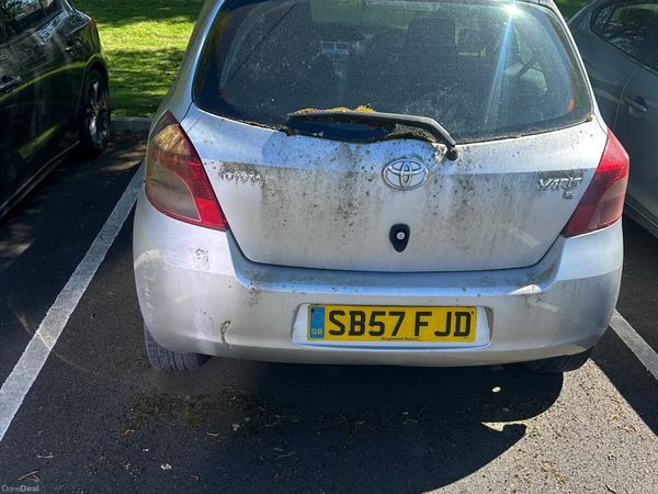 Toyota Yaris Hatchback, Petrol, 2007, Silver