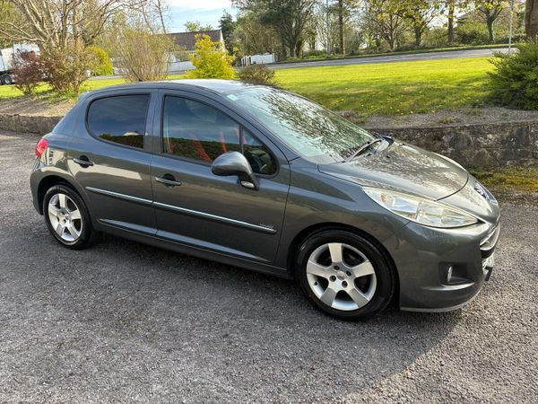 Peugeot 207 Hatchback, Diesel, 2012, Grey