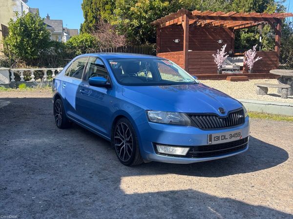 Skoda Rapid Hatchback, Diesel, 2013, Blue