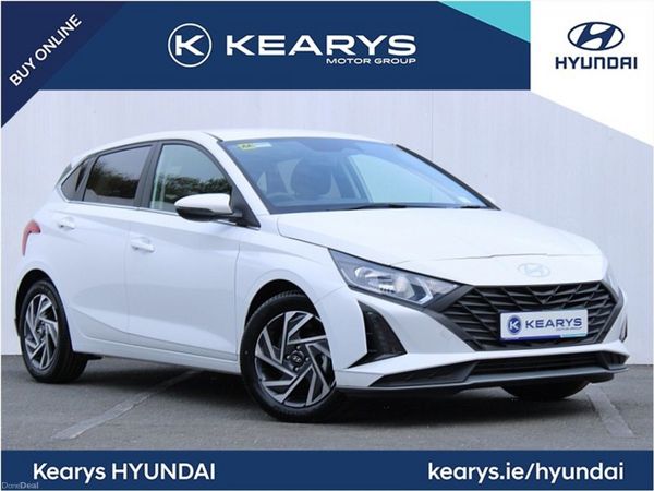Hyundai i20 Hatchback, Petrol, 2026, White