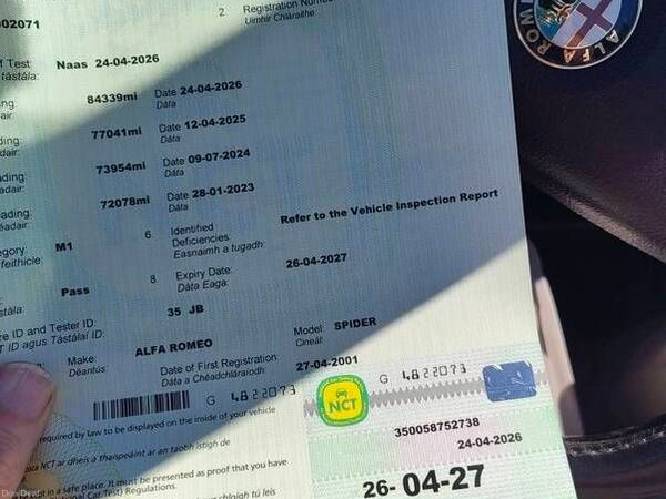 Alfa Romeo Spider Convertible, Petrol, 2001, Red