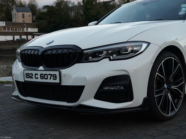 BMW 3-Series Saloon, Petrol Hybrid, 2019, White