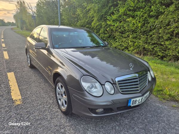 Mercedes-Benz E-Class Saloon, Diesel, 2008, Grey