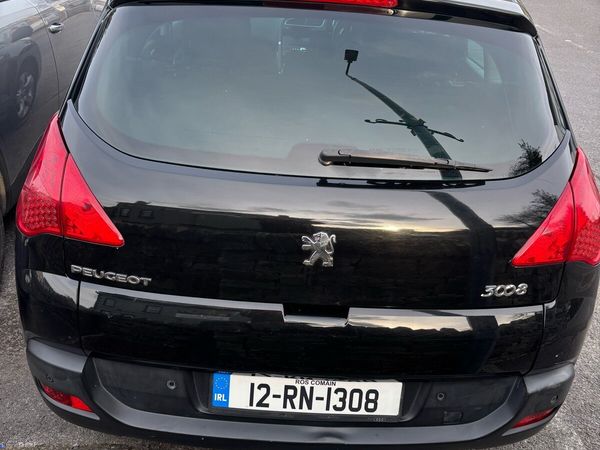 Peugeot 3008 Hatchback, Diesel, 2012, Black