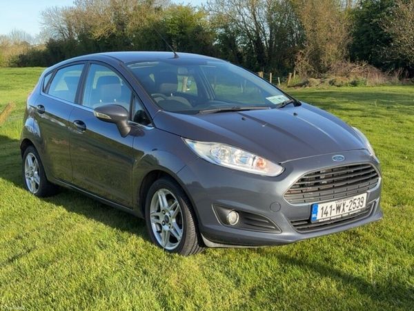 Ford Fiesta Hatchback, Diesel, 2014, Grey